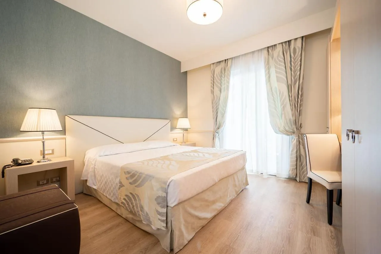 ****  אבנו טרמה Hotel Ariston Molino Buja איטליה